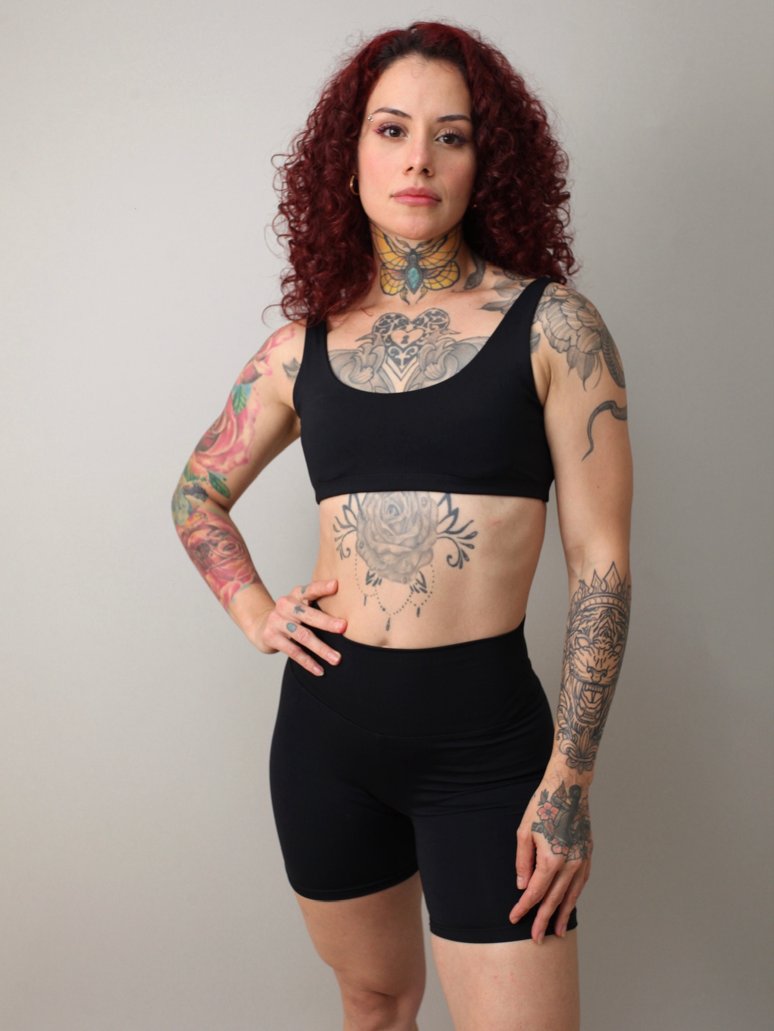 Conjunto Top Hari + Biker short Amor-perfeito