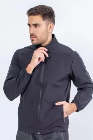 Corta-Vento Urban Preto